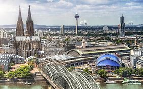 Holiday Inn Express Cologne Troisdorf By Ihg